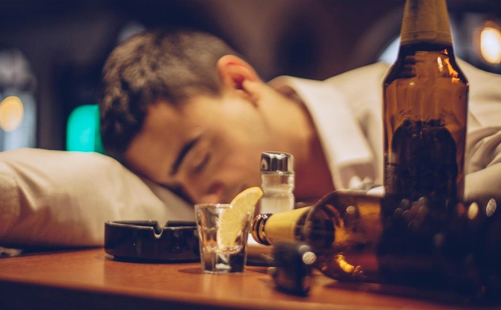 Người không say có nguy cơ nghiện rượu cao hơn không?